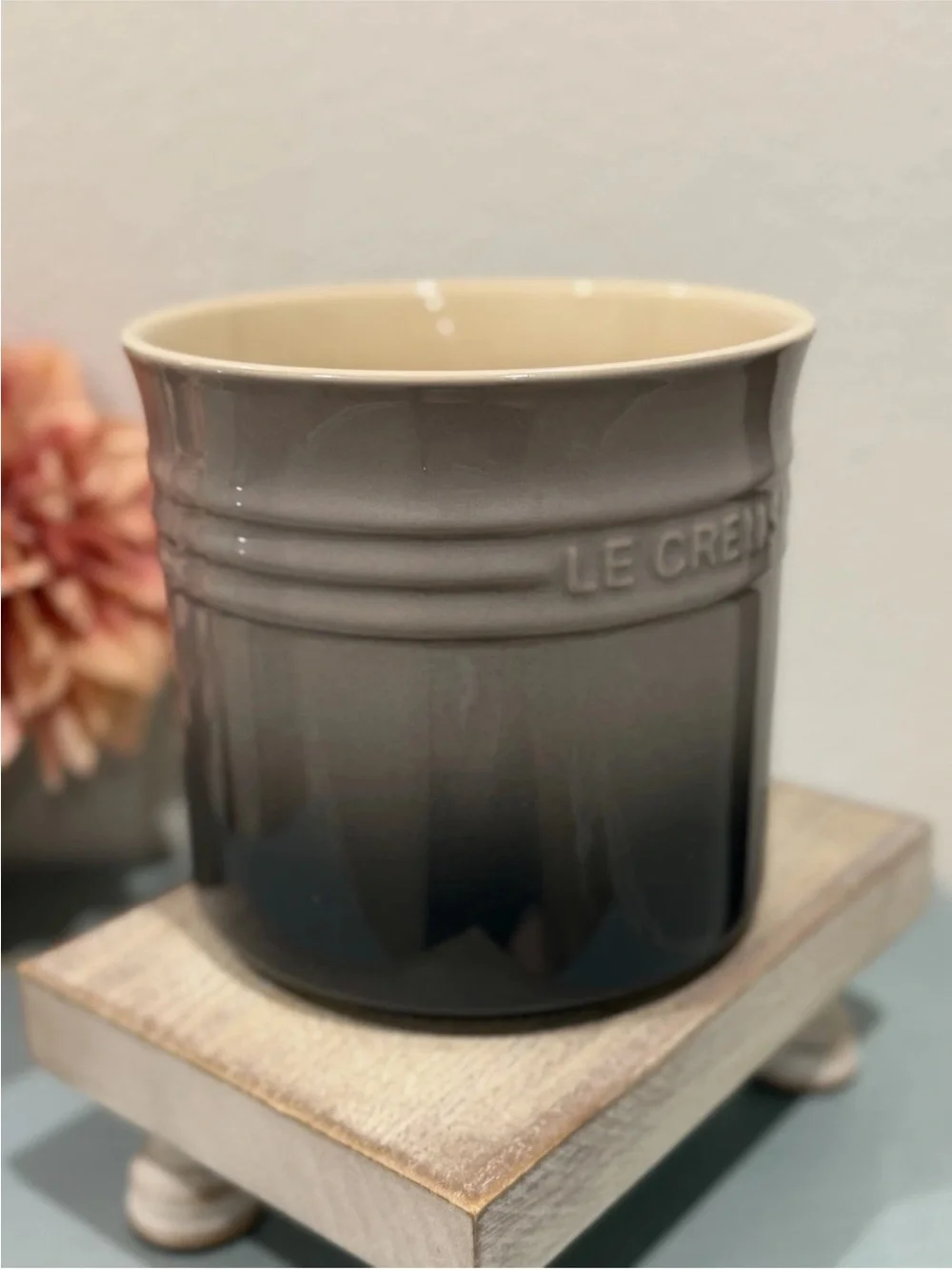 NEW Le Creuset Flint Signature 6.25
